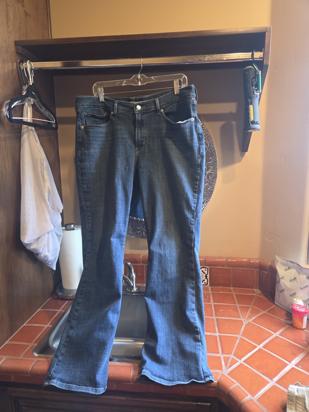 Levi's Women's Bootcut Jeans in Dark Blue Denim - Picture 3 of 3